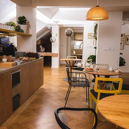 Empirent Petrin Park Apartments Prague Exterior photo