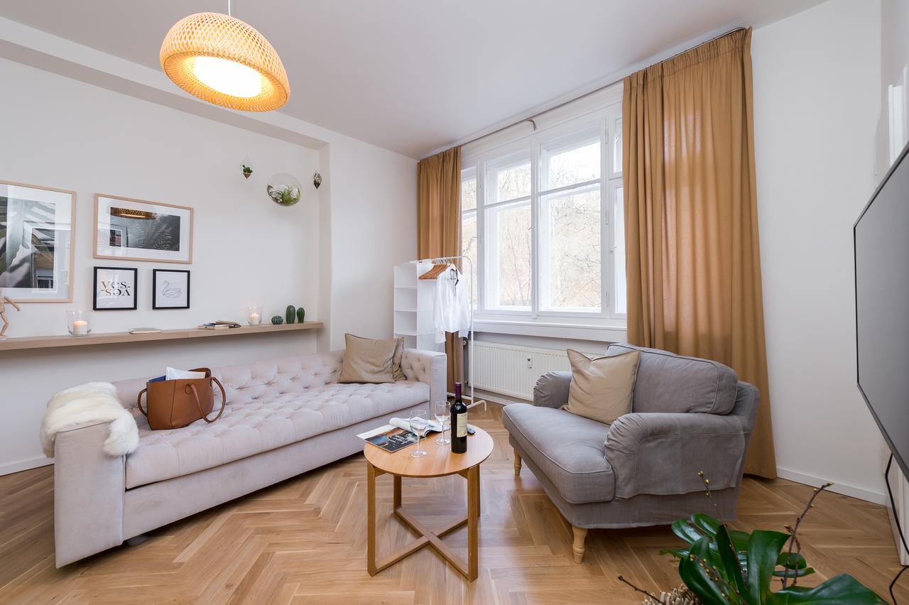 Empirent Petrin Park Apartments Prague Exterior photo