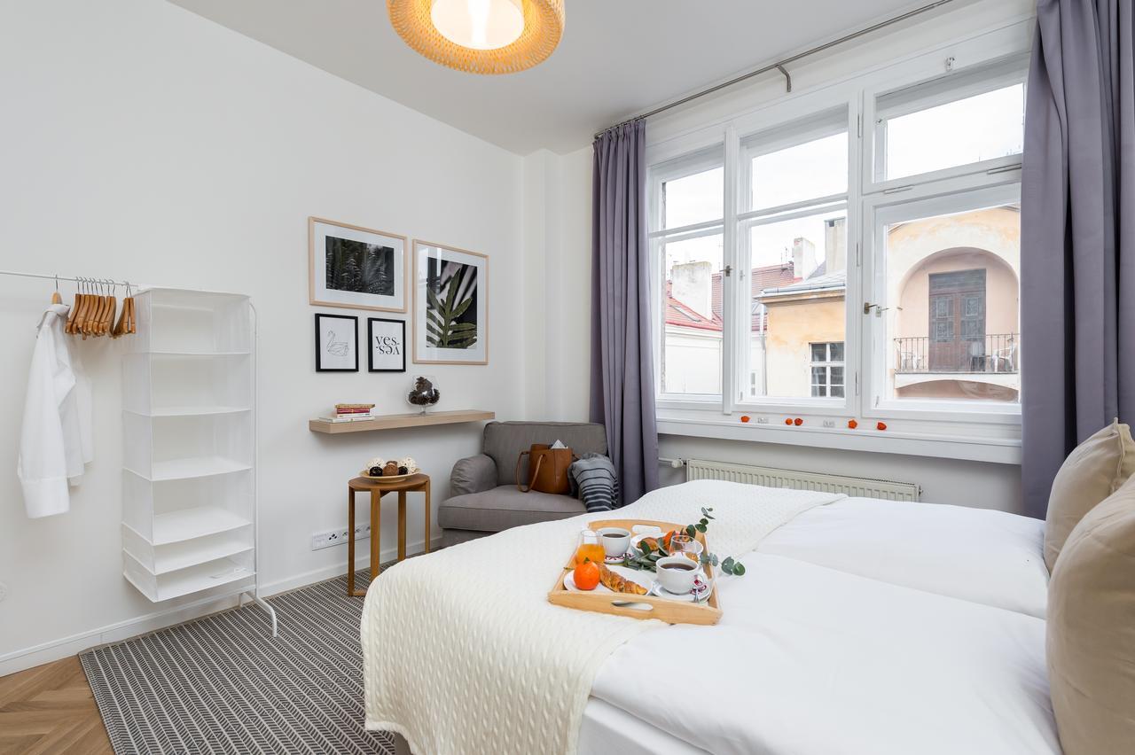 Empirent Petrin Park Apartments Prague Exterior photo
