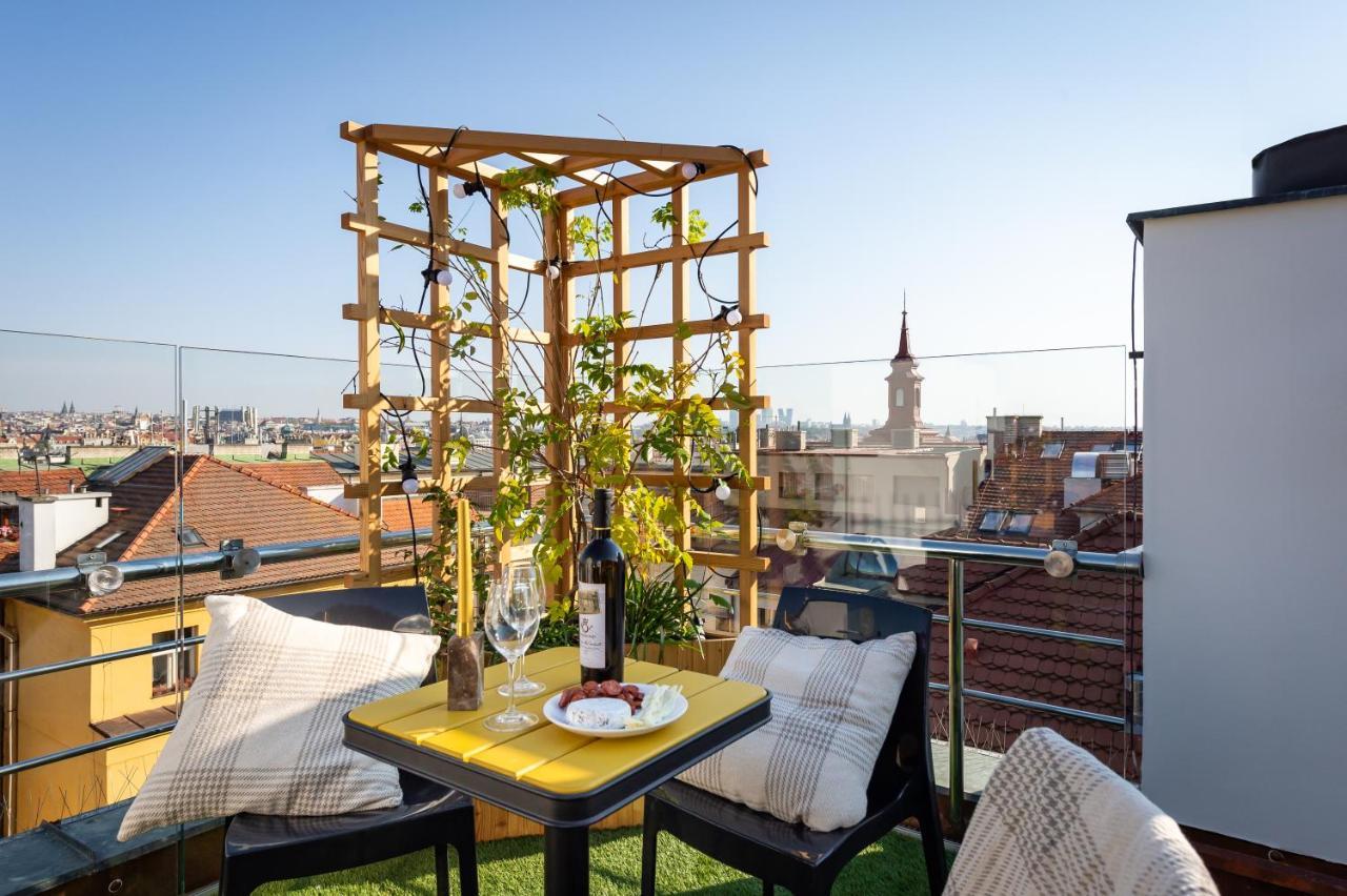 Empirent Petrin Park Apartments Prague Exterior photo